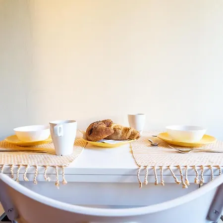 San Fedele - Historical Center By Rent Apartamento