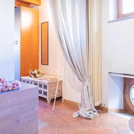 San Fedele - Historical Center By Rent Апартаменты *