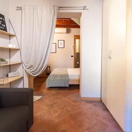 San Fedele - Historical Center By Rent *